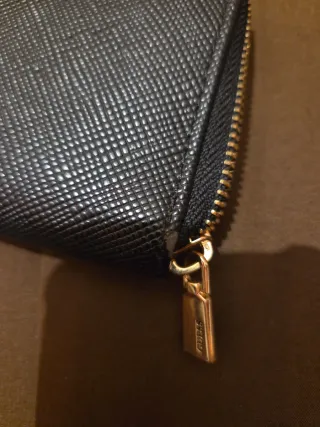 Monedero Guess Negro