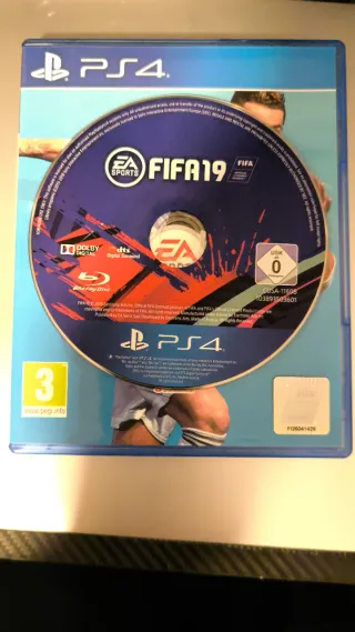 FIFA 18 y FIFA 19 PS4