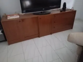 Mueble de salón de madera