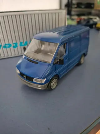 Mercedes Sprinter 1/43