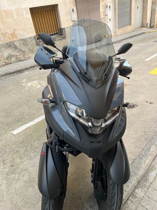 Yamaha Tricity 300 gris