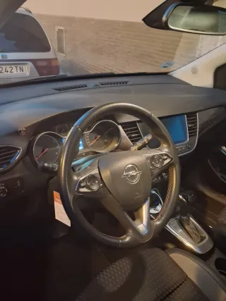 Opel Crossland X 2019