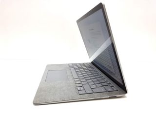 E54241-0 Pc Portatil Microsoft Surface Laptop 2