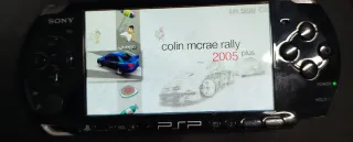 Colin McRae Rally 2005 Plus (PSP).
