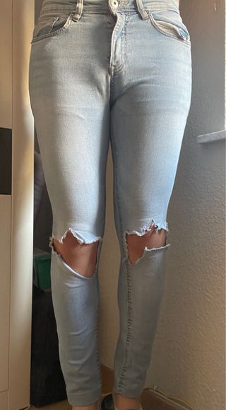 Pantalones vaqueros rotos Pull&Bear - Talla 36