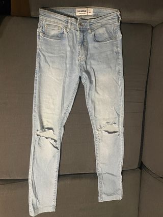 Pantalones vaqueros rotos Pull&Bear - Talla 36