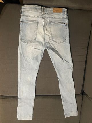 Pantalones vaqueros rotos Pull&Bear - Talla 36