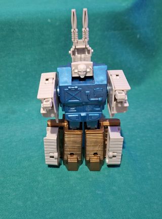 Belíssimo Transformer com armas, vintage