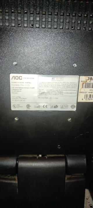 Monitor AOC Plata y Negro