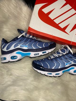 Zapatillas Nike Air Max Plus Azules y Blancas