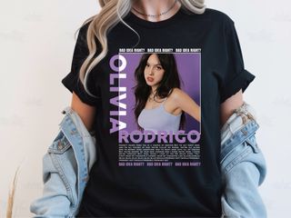 Camiseta Olivia Rodrigo Bad Idea Right Fan