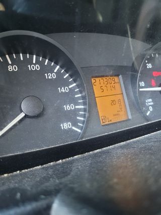 Mercedes-Benz Sprinter 2012