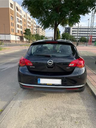 Opel Astra 2013