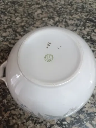 Sopera San Claudio porcelana dorada