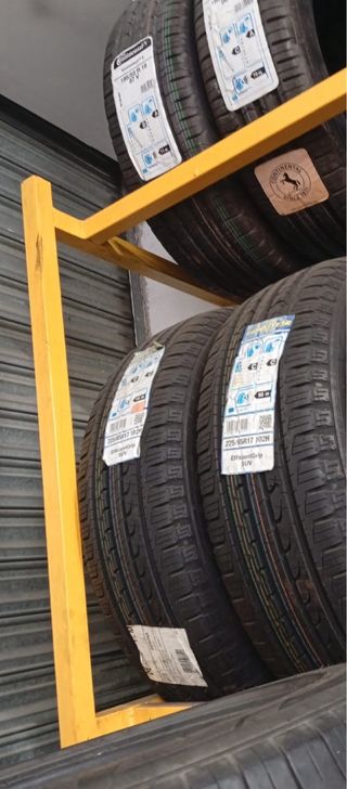 Neumáticos nuevos