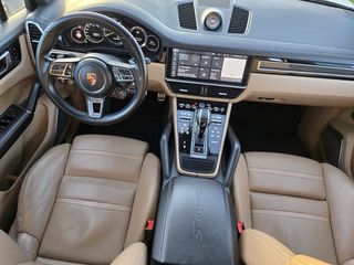 Porsche Cayenne turbo s