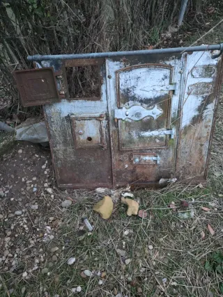 Estufa antigua de pueblo