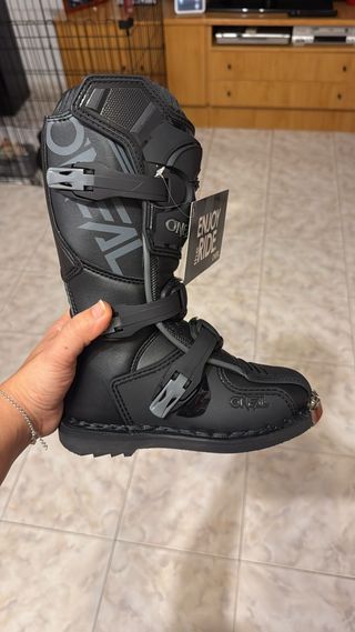 Botas de Enduro ONeal Negras NUEVAS!! Talla 31
