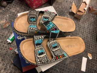 Ciabatte donna con strass e perline