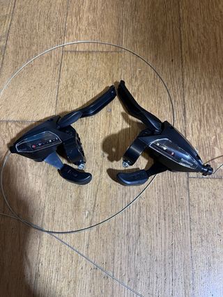 Shimano ST-EF500 3x8V - Conjunto Manípulos e Travã