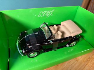 Volkswagen Beetle Welly 1:24 Nero Cabrio