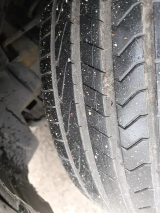 5 Ruedas Jeep Cherokee 2008