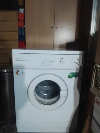 Secadora con tubo exterior