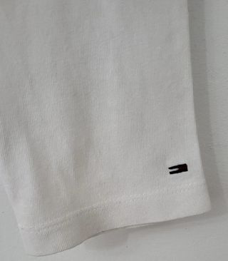 Camiseta corta. M. Tommy Jeans