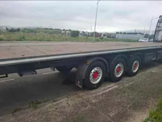 Semirremolque plataforma HOMOLOGADA PARA 44 TONELA