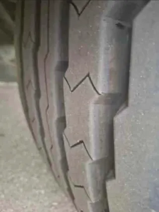 Semirremolque plataforma HOMOLOGADA PARA 44 TONELA