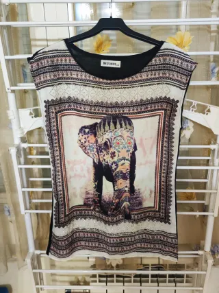 Camiseta MISS KISS elefante estampado talla L
