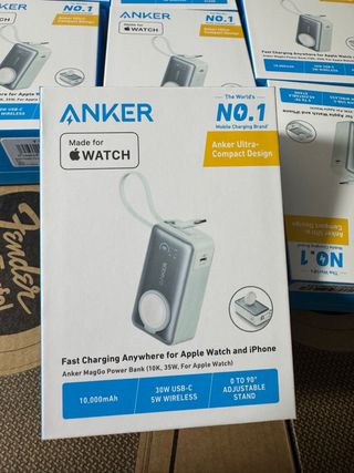 Anker Power Bank MagGo 10K 35W Apple Watch