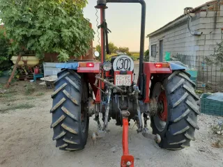 Tractor Massey Ferguson Rojo