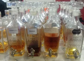 Bottiglie di profumo vintage