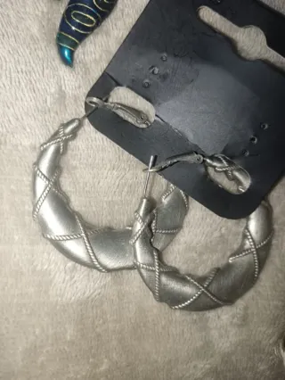 Lote de pendientes variados