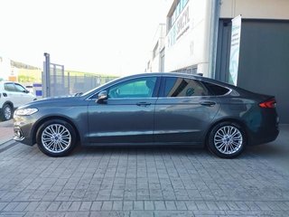 Ford Mondeo 2.0 Híbrido HEV Sedan Titanium Auto 137 kW (187 CV)