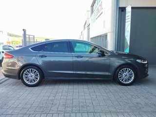 Ford Mondeo 2.0 Híbrido HEV Sedan Titanium Auto 137 kW (187 CV)