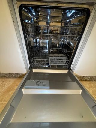 Lavavajillas Midea Blanco