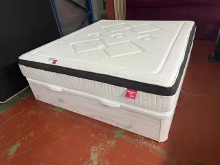 Canapé Madera Blanco Ártico 180x200 con Colchon