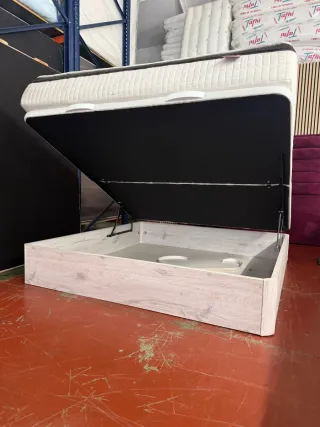 Canapé Madera Blanco Ártico 180x200 con Colchon