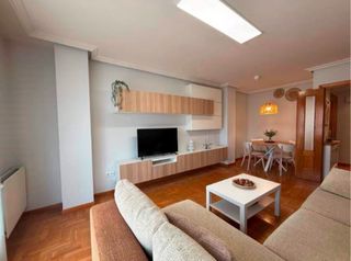 Piso en Alquiler temporal en Oviedo.