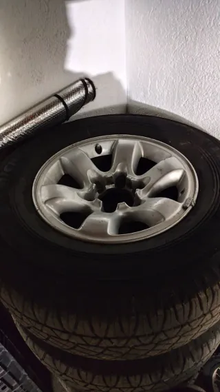 Michelin Mixtos con llanta Patrol GR Y61