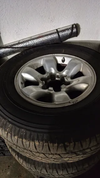 Michelin Mixtos con llanta Patrol GR Y61