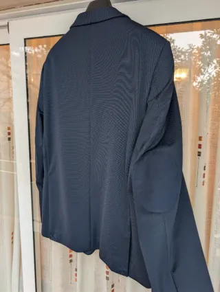 Americana azul marino Fórmula Joven. Talla L