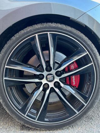 SEAT León 2.0 TSI 221kW 300CV DSG6 StSp CUPRA 5p.