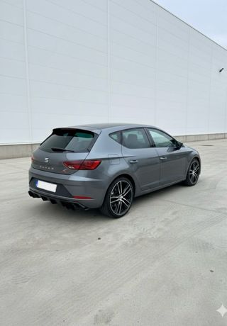 SEAT León 2.0 TSI 221kW 300CV DSG6 StSp CUPRA 5p.