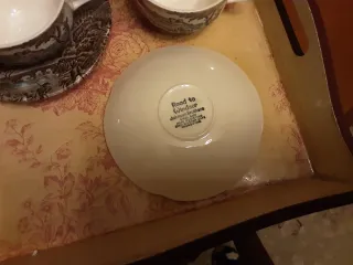 Taza de té Johnson Brothers con plato