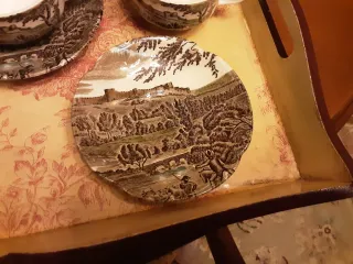 Taza de té Johnson Brothers con plato