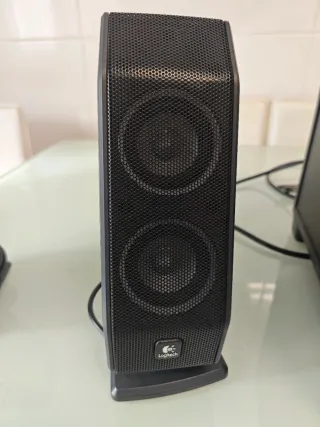 Logitech X-540 Altavoces 5.1, 70W