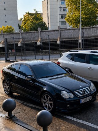 Mercedes-Benz Clase C 2004